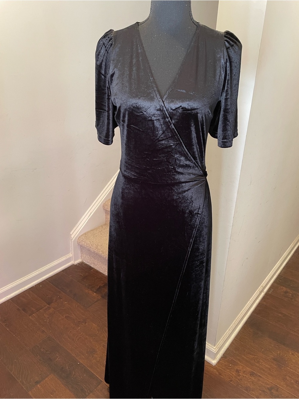 Merokeety Velvet Wrap Maxi Dress Size S Black Cocktails Wedding Guest Luxurious